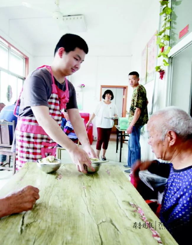 21年，带着低功能自闭症儿子，我们一家这样走过....