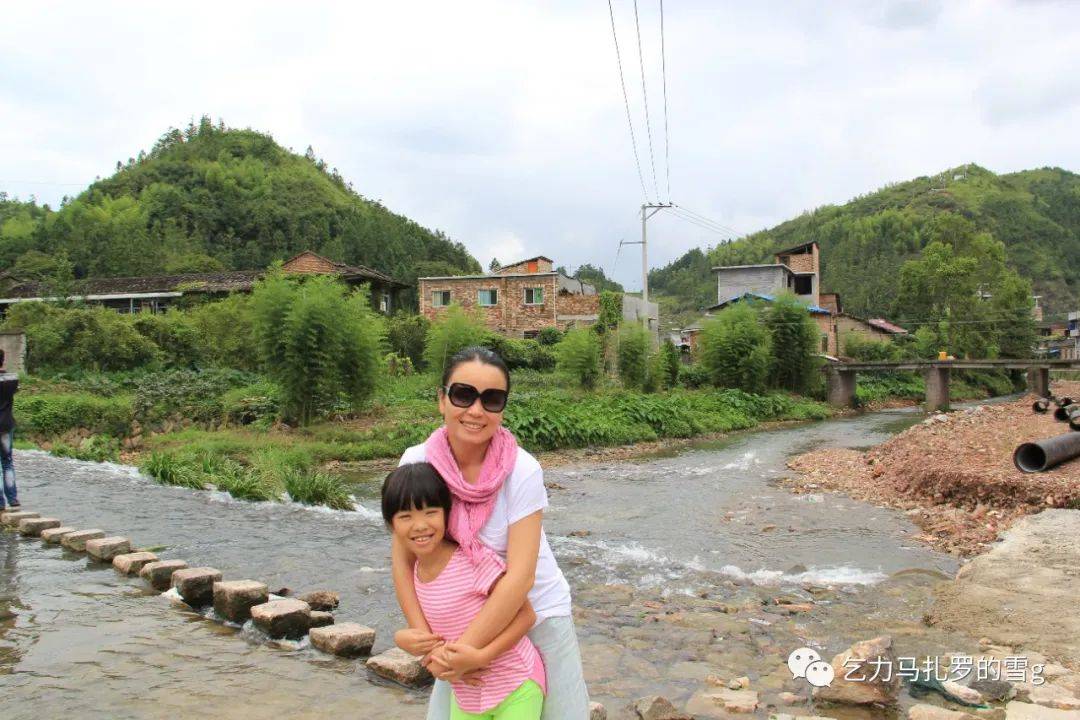 林世钰 | 《与女书》序言：你当像鸟，飞往你的山